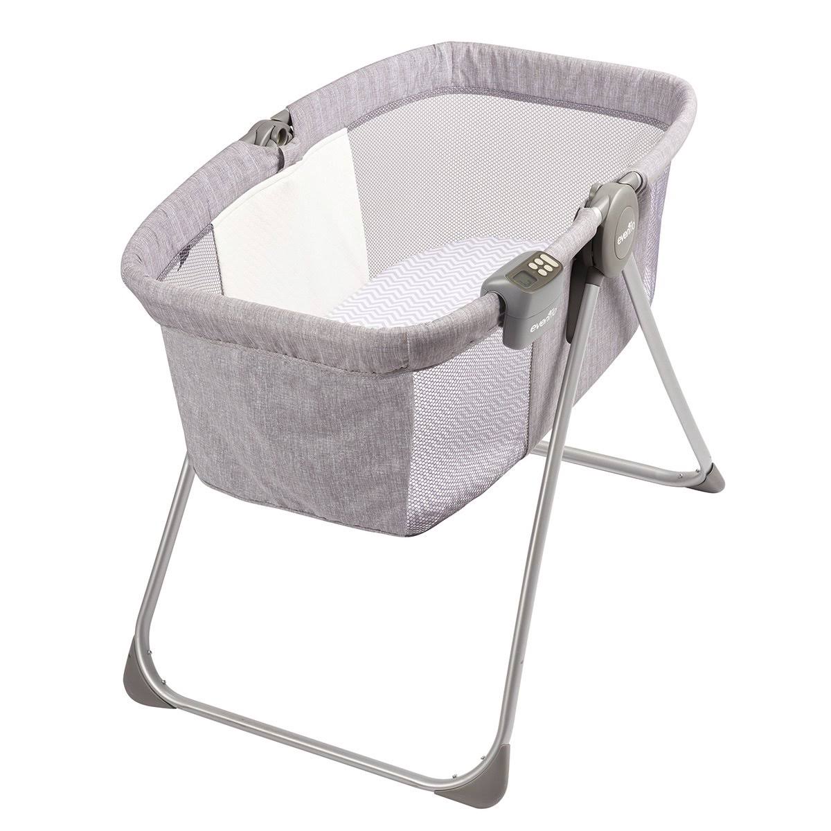 Loft Portable Bassinet, Chevron Melange