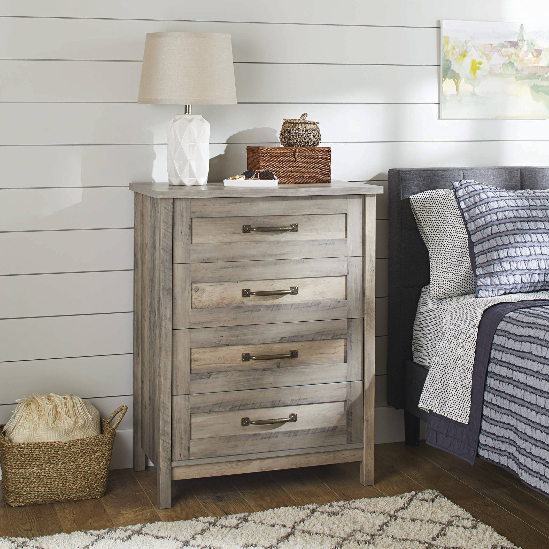 Gardens Modern Farmhouse 4-Drawer Chest, Rustic Gray Finish
