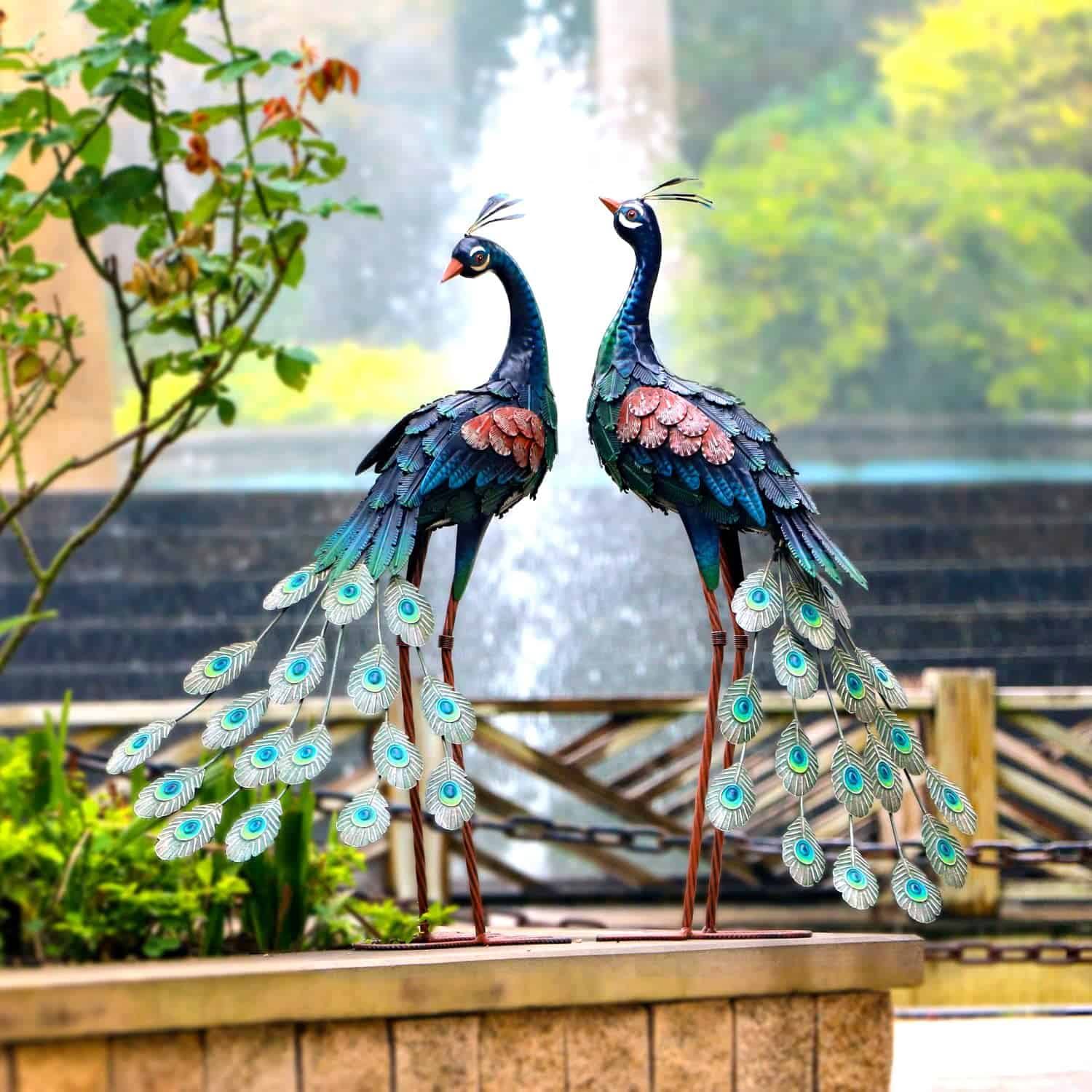 Chisheen Garden Decor Outdoor Statues, Metal Peacock Decor, Set of 2